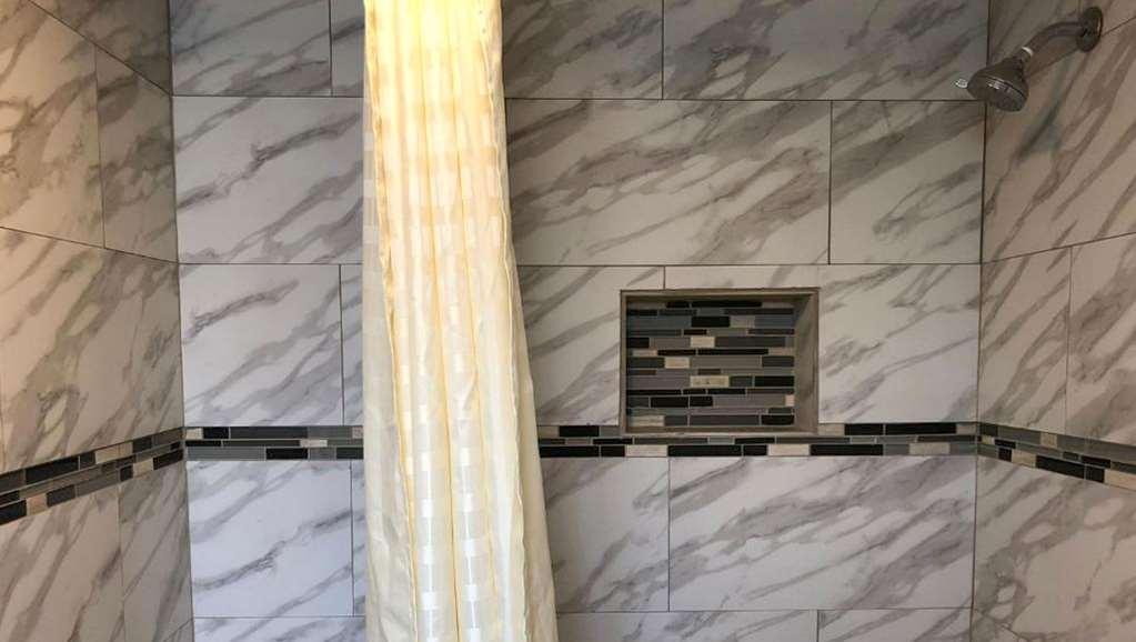 Budget Inn Ontario Room photo